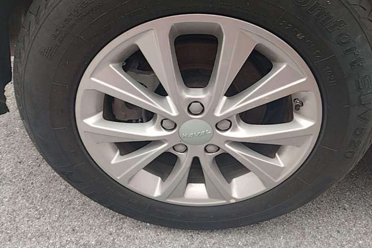 Used Haval M6 2021 PLUS 1.5T DCT Luxury Smart Connectivity Model Right Rear Wheel Hub