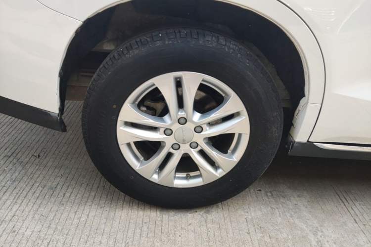 Used Haval M6 2021 PLUS 1.5T DCT Comfort Edition Right Rear Wheel Hub