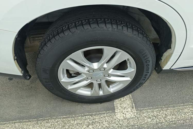 Used Haval M6 2021 PLUS 1.5T DCT Elite Smart Connectivity Model Right Rear Wheel Hub