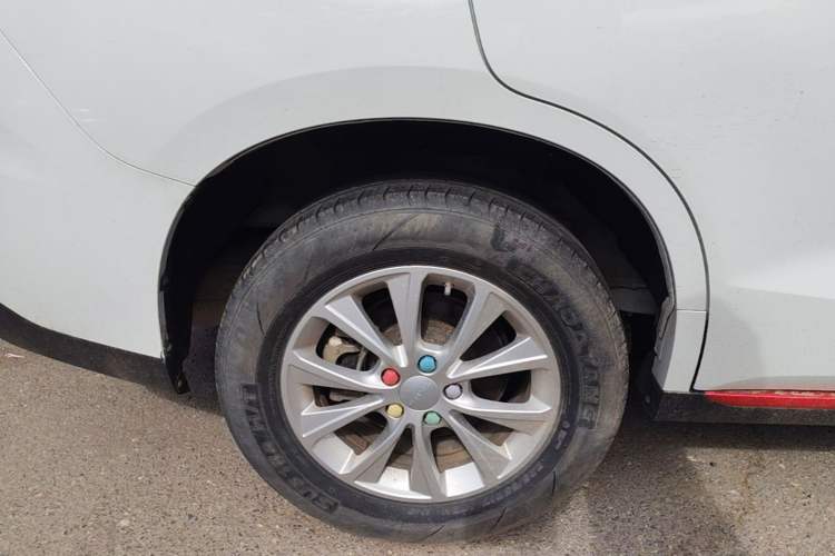 Used Haval M6 2021 PLUS 1.5T DCT Luxury Smart Connectivity Model Right Rear Wheel Hub