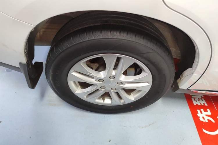 Used Haval M6 2021 PLUS 1.5T Manual Elite Smart Connectivity Model Right Rear Wheel Hub