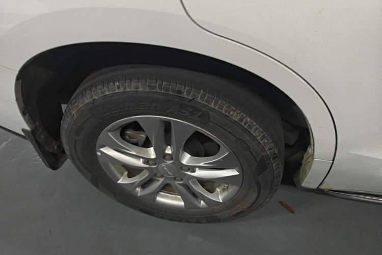 Used Haval M6 2021 PLUS 1.5T DCT Elite Smart Connectivity Model Right Rear Wheel Hub