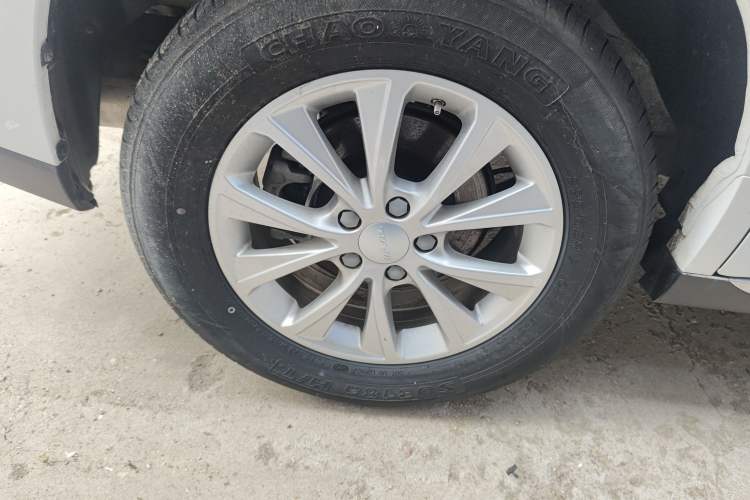 Used Haval M6 2021 PLUS 1.5T DCT Luxury Smart Connectivity Model Right Rear Wheel Hub