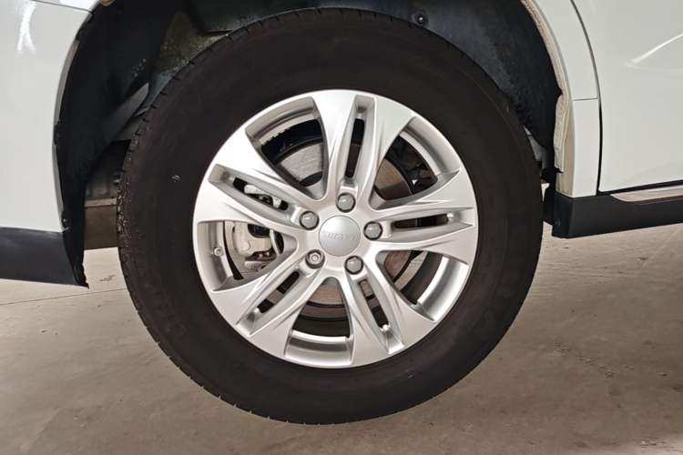 Used Haval M6 2021 PLUS 1.5T Manual Elite Smart Connectivity Model Right Rear Wheel Hub