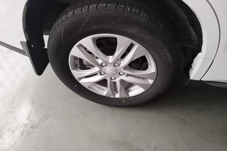 Used Haval M6 2021 PLUS 1.5T Manual Elite Smart Connectivity Model Right Rear Wheel Hub