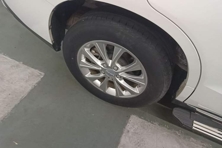 Used Haval M6 2021 PLUS 1.5T DCT Luxury Smart Connectivity Model Right Rear Wheel Hub