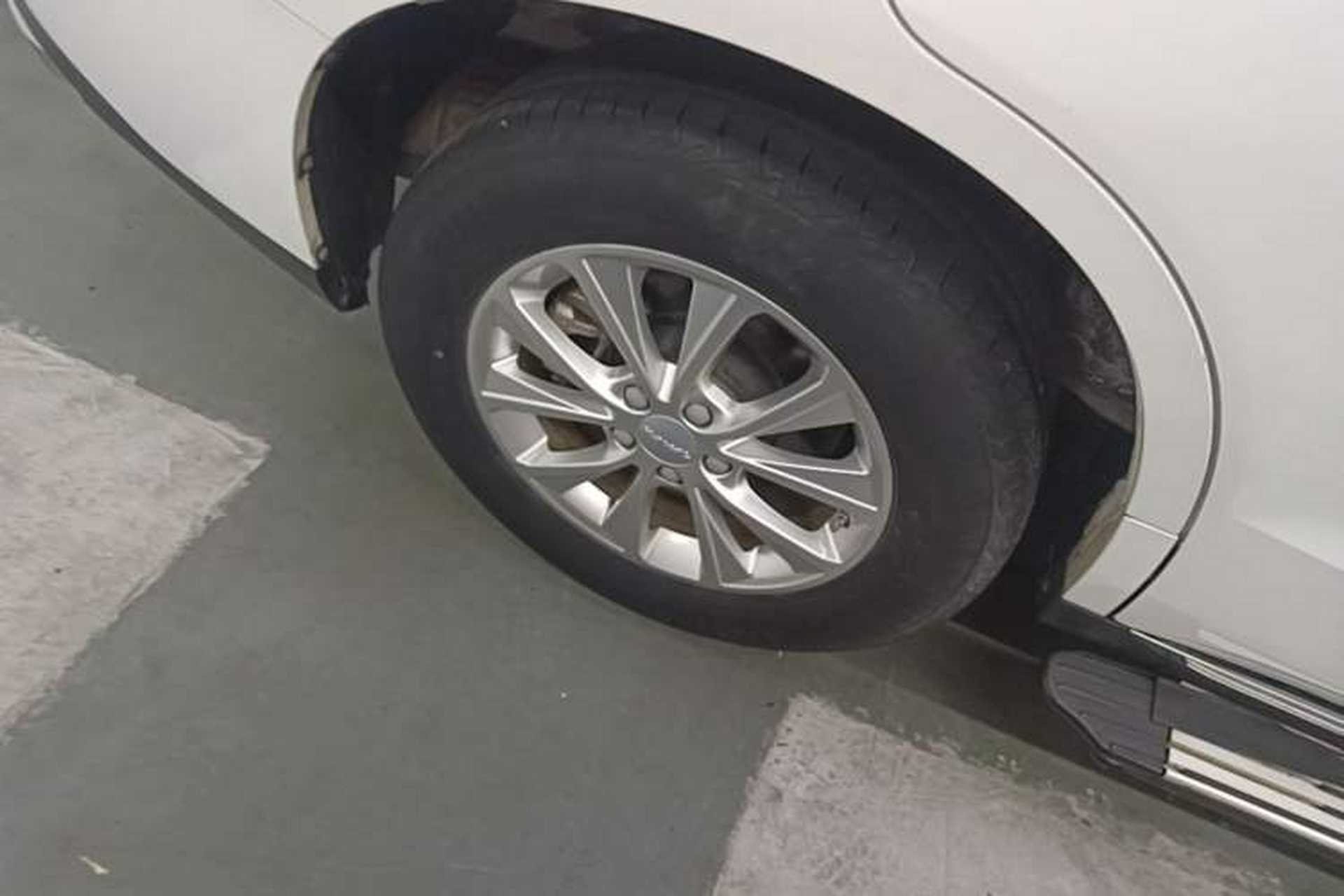 Used Haval M6 2021 PLUS 1.5T DCT Luxury Smart Connectivity Model Right Rear Wheel Hub