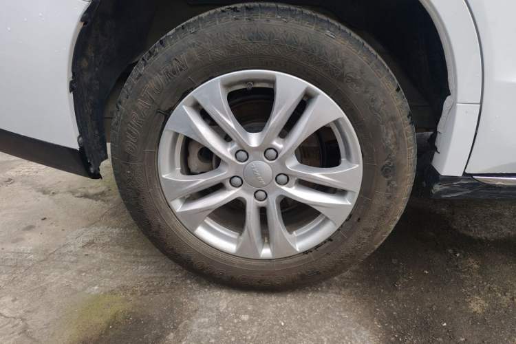 Used Haval M6 2021 PLUS 1.5T DCT Elite Smart Connectivity Model Right Rear Wheel Hub