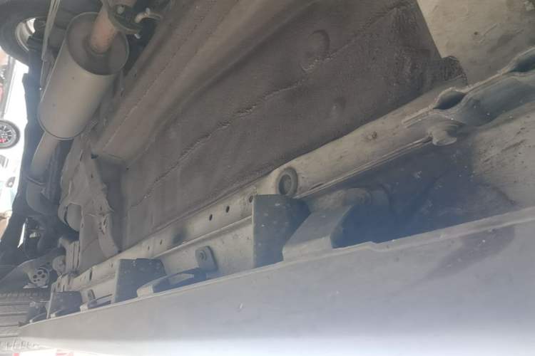 Used Haval M6 2021 PLUS 1.5T DCT Luxury Smart Connectivity Model Right Side Sill
