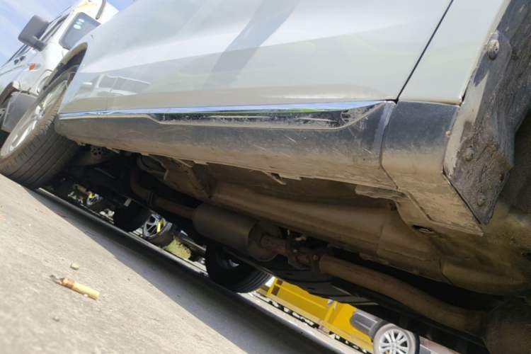 Used Haval M6 2021 PLUS 1.5T DCT Luxury Smart Connectivity Model Right Side Sill