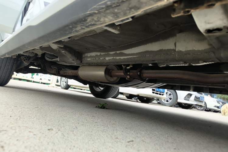 Used Haval M6 2021 PLUS 1.5T DCT Luxury Smart Connectivity Model Right Side Sill