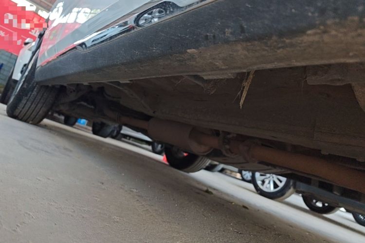 Used Haval M6 2021 PLUS 1.5T DCT Elite Smart Connectivity Model Right Side Sill