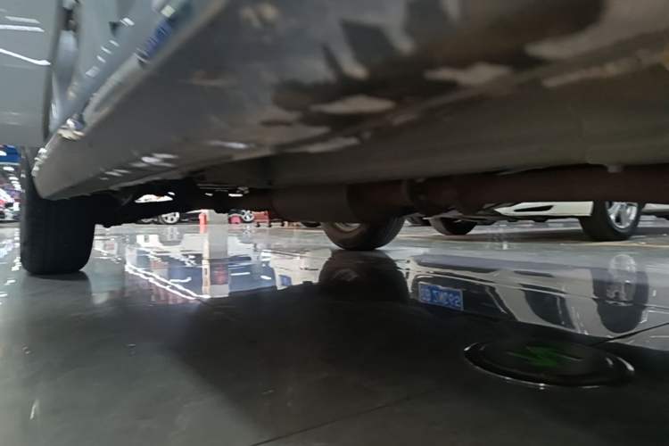 Used Haval M6 2021 PLUS 1.5T DCT Elite Smart Connectivity Model Right Side Sill