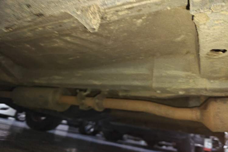 Used Haval M6 2021 PLUS 1.5T DCT Elite Smart Connectivity Model Right Side Sill