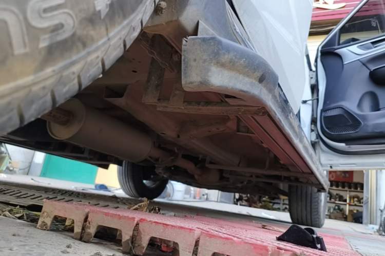 Used Haval M6 2021 PLUS 1.5T Manual Elite Smart Connectivity Model Right Side Sill