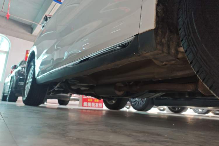 Used Haval M6 2021 PLUS 1.5T DCT Luxury Smart Connectivity Model Right Side Sill