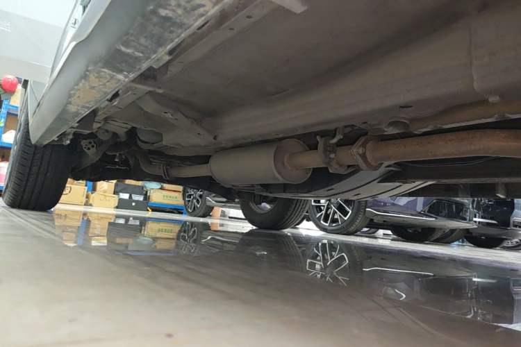 Used Haval M6 2021 PLUS 1.5T Manual Elite Smart Connectivity Model Right Side Sill