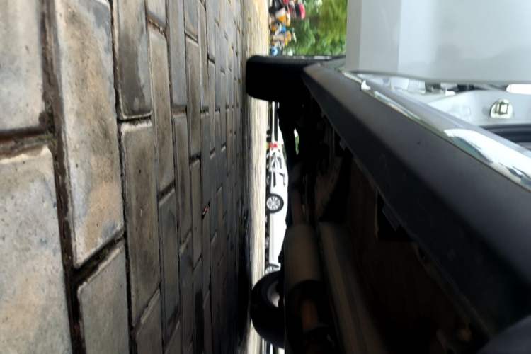 Used Haval M6 2021 PLUS 1.5T DCT Elite Smart Connectivity Model Right Side Sill