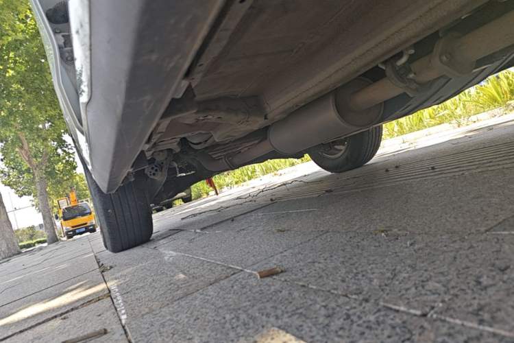 Used Haval M6 2021 PLUS 1.5T DCT Luxury Smart Connectivity Model Right Side Sill