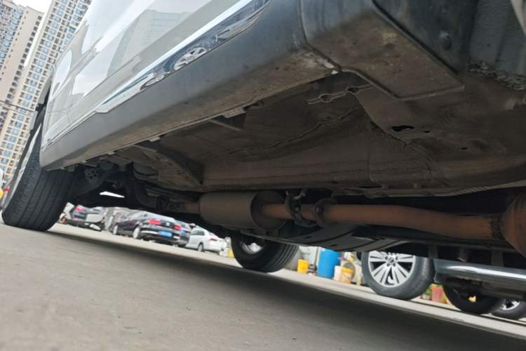 Used Haval M6 2021 PLUS 1.5T DCT Elite Smart Connectivity Model Right Side Sill