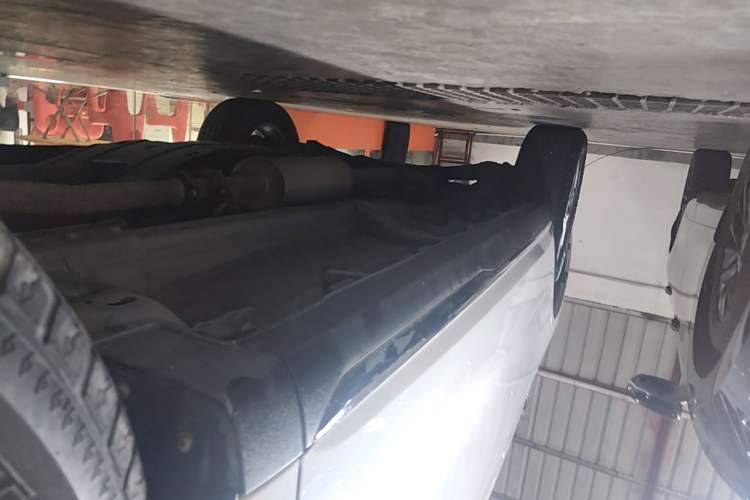 Used Haval M6 2021 PLUS 1.5T DCT Luxury Smart Connectivity Model Right Side Sill