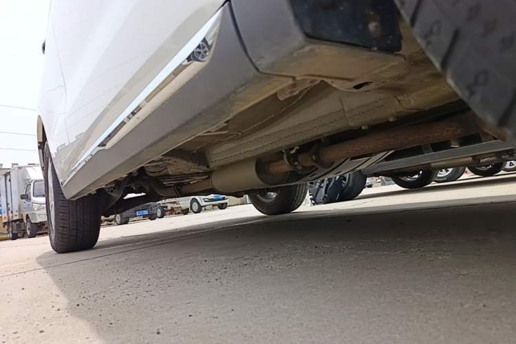 Used Haval M6 2021 PLUS 1.5T DCT Elite Smart Connectivity Model Right Side Sill