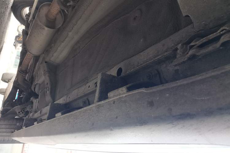 Used Haval M6 2021 PLUS 1.5T Manual Elite Smart Connectivity Model Right Side Sill
