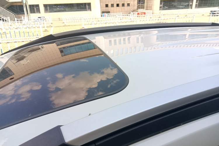 Used Haval M6 2021 PLUS 1.5T DCT Luxury Smart Connectivity Model Roof