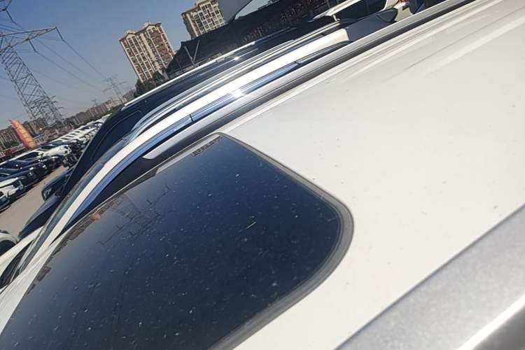 Used Haval M6 2021 PLUS 1.5T DCT Luxury Smart Connectivity Model Roof