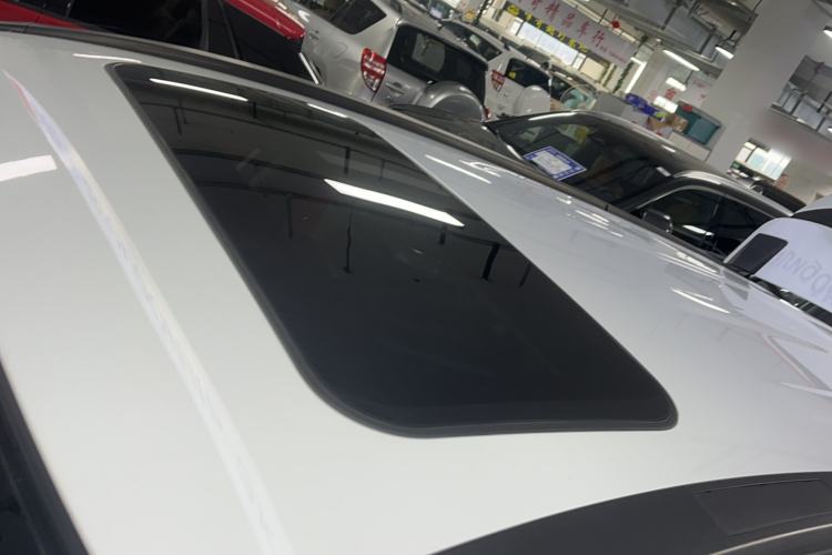 Used Haval M6 2021 PLUS 1.5T DCT Comfort Edition Roof