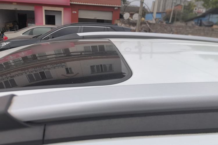 Used Haval M6 2021 PLUS 1.5T DCT Luxury Smart Connectivity Model Roof
