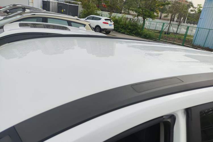 Used Haval M6 2021 PLUS 1.5T DCT Elite Smart Connectivity Model Roof