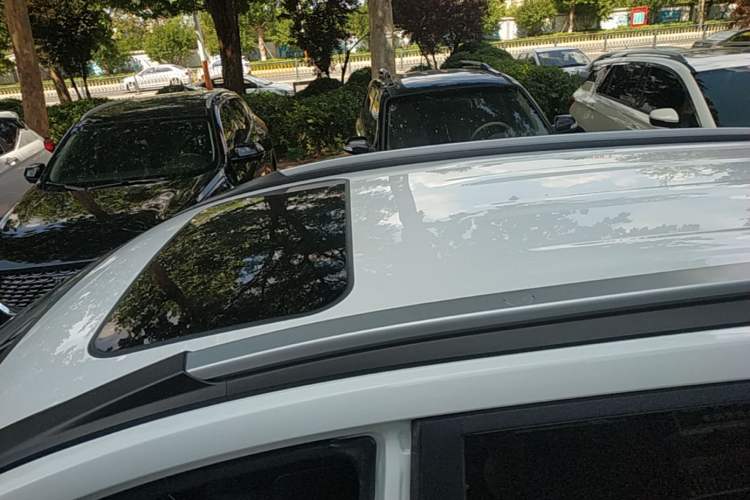 Used Haval M6 2021 PLUS 1.5T DCT Luxury Smart Connectivity Model Roof