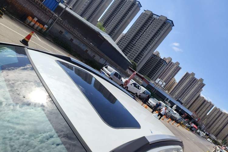 Used Haval M6 2021 PLUS 1.5T DCT Luxury Smart Connectivity Model Roof