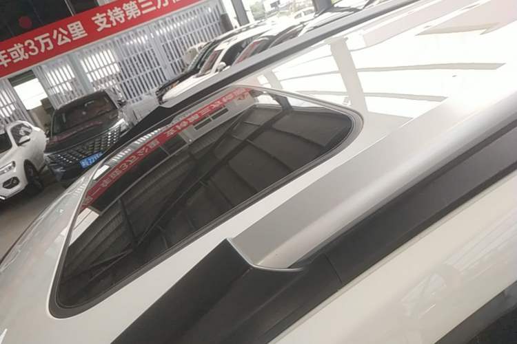 Used Haval M6 2021 PLUS 1.5T DCT Luxury Smart Connectivity Model Roof