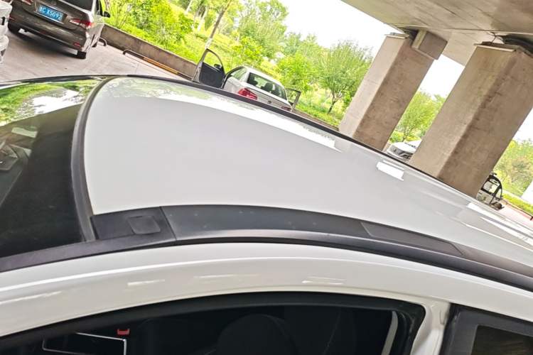 Used Haval M6 2021 PLUS 1.5T Manual Elite Smart Connectivity Model Roof