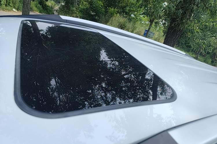 Used Haval M6 2021 PLUS 1.5T DCT Luxury Smart Connectivity Model Roof