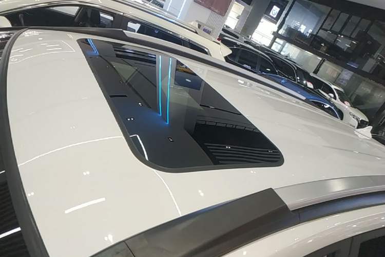 Used Haval M6 2021 PLUS 1.5T DCT Luxury Smart Connectivity Model Roof