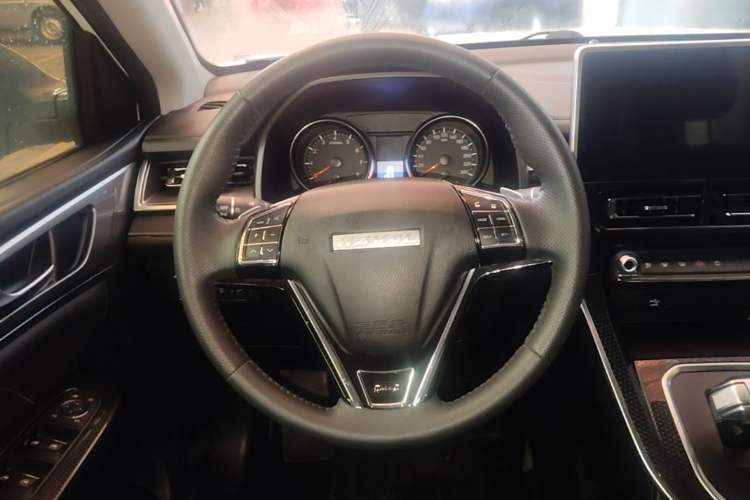 Used Haval M6 2021 PLUS 1.5T DCT Luxury Smart Connectivity Model Steering Wheel