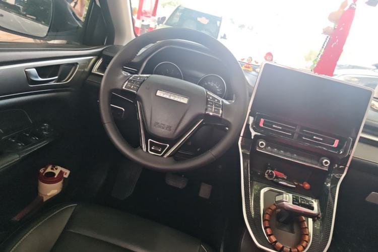 Used Haval M6 2021 PLUS 1.5T DCT Luxury Smart Connectivity Model Steering Wheel