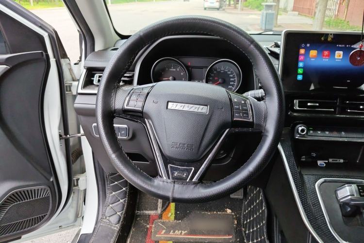 Used Haval M6 2021 PLUS 1.5T DCT Luxury Smart Connectivity Model Steering Wheel