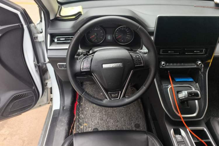 Used Haval M6 2021 PLUS 1.5T DCT Luxury Smart Connectivity Model Steering Wheel
