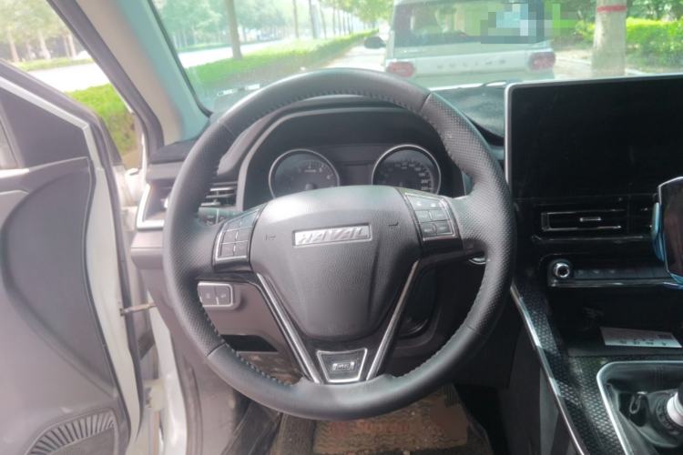 Used Haval M6 2021 PLUS 1.5T Manual Luxury Smart Connectivity Model Steering Wheel