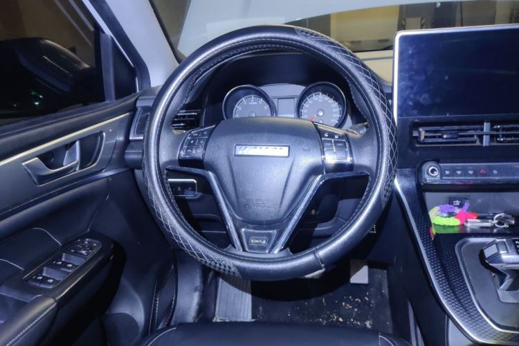 Used Haval M6 2021 PLUS 1.5T DCT Luxury Smart Connectivity Model Steering Wheel