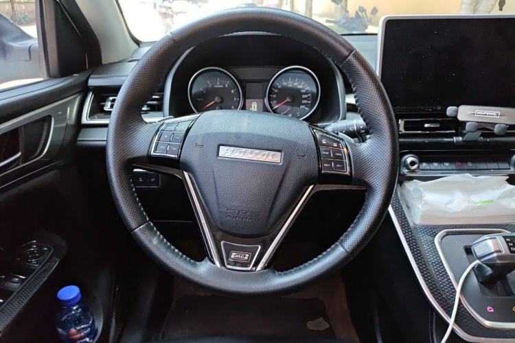 Used Haval M6 2021 PLUS 1.5T DCT Luxury Smart Connectivity Model Steering Wheel