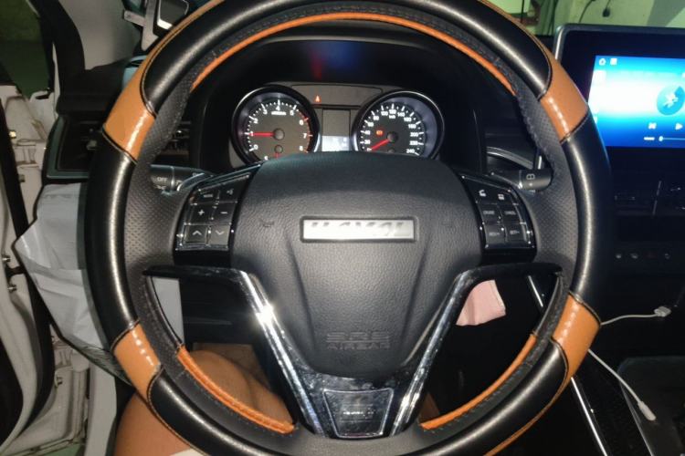 Used Haval M6 2021 PLUS 1.5T DCT Luxury Smart Connectivity Model Steering Wheel