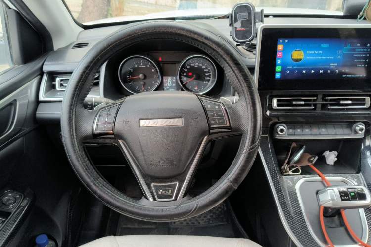 Used Haval M6 2021 PLUS 1.5T DCT Luxury Smart Connectivity Model Steering Wheel