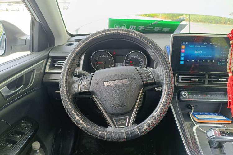 Used Haval M6 2021 PLUS 1.5T DCT Luxury Smart Connectivity Model Steering Wheel