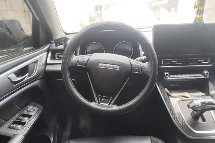 Used Haval M6 2021 PLUS 1.5T DCT Luxury Smart Connectivity Model Steering Wheel