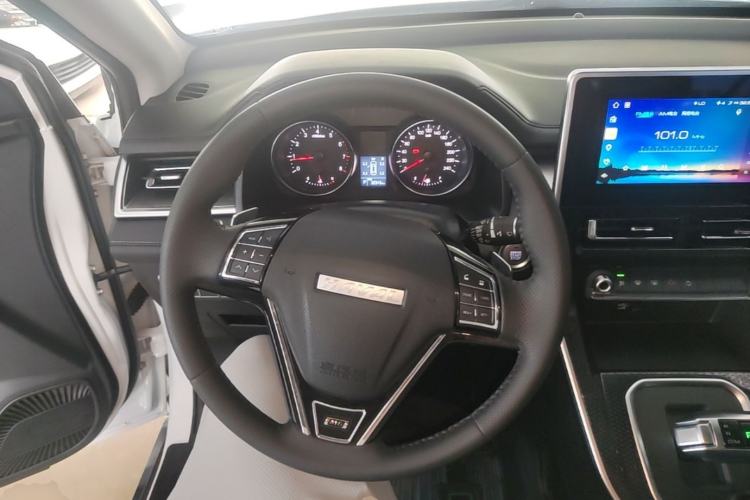 Used Haval M6 2021 PLUS 1.5T DCT Luxury Smart Connectivity Model Steering Wheel